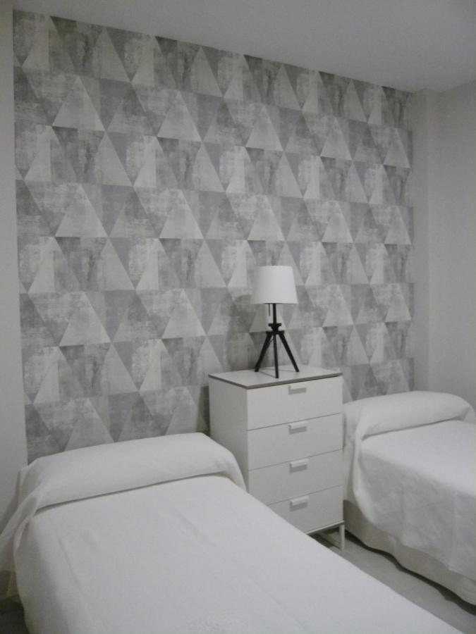 Real Escuela Home เฮเรซ เด ลาฟรอนเตรา ภายนอก รูปภาพ