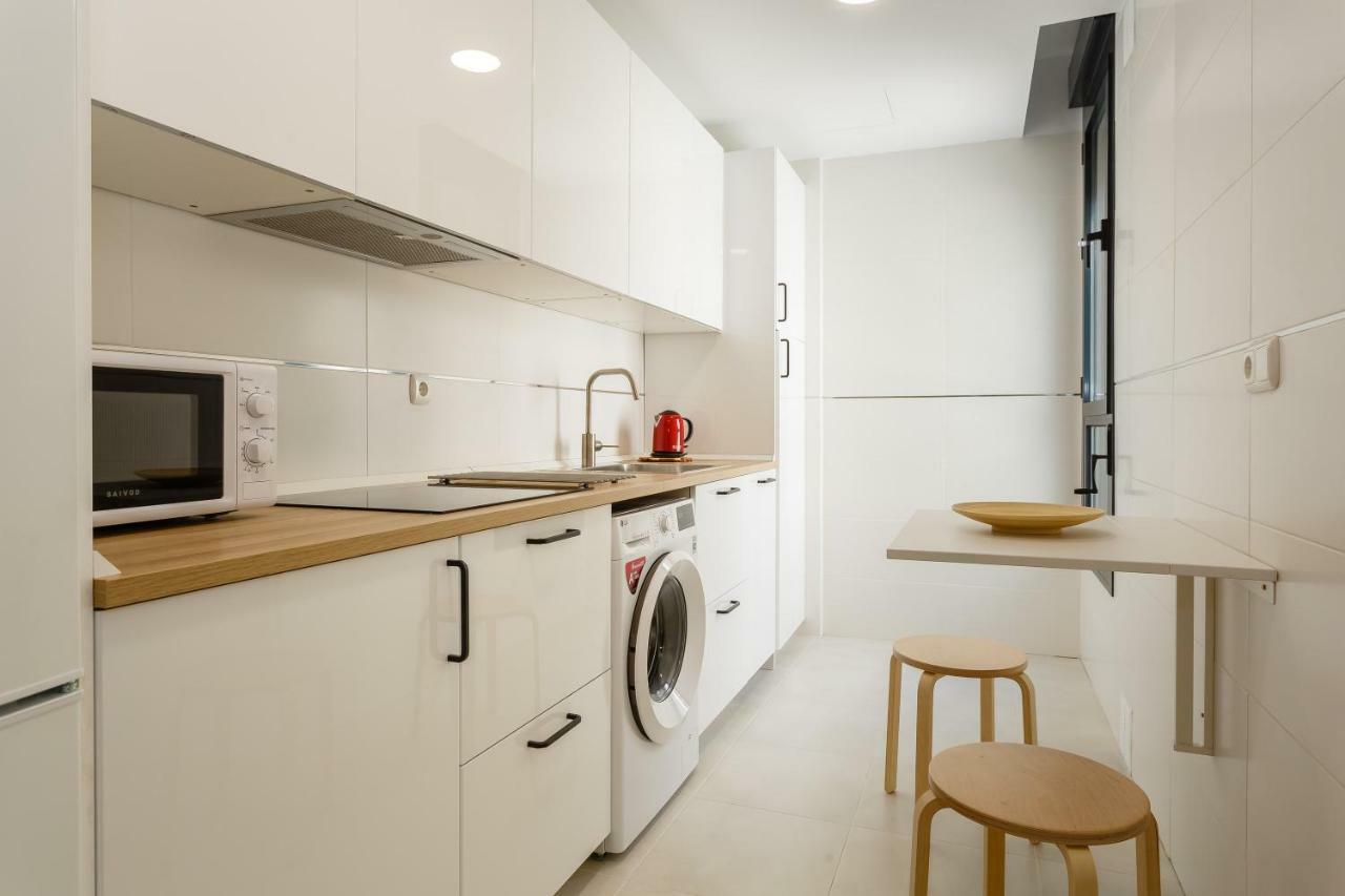 Real Escuela Home เฮเรซ เด ลาฟรอนเตรา ภายนอก รูปภาพ