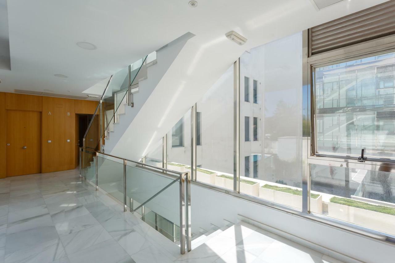 Real Escuela Home เฮเรซ เด ลาฟรอนเตรา ภายนอก รูปภาพ